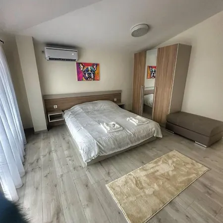 Apartment Nikos Apatament