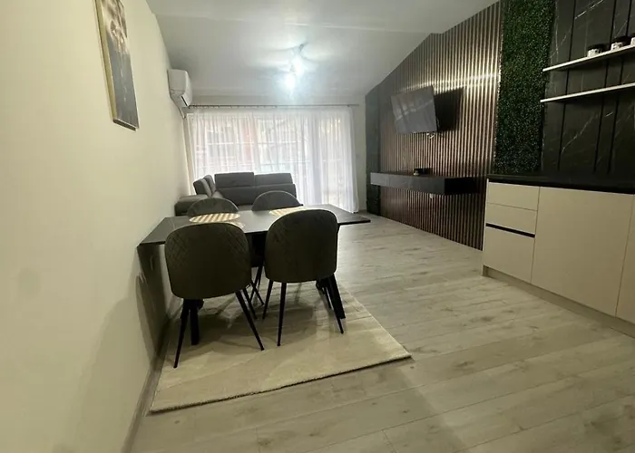 Apartment Nikos Apatament *